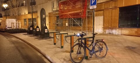 Stationnements vélos, Bergères carrefour Fusillés